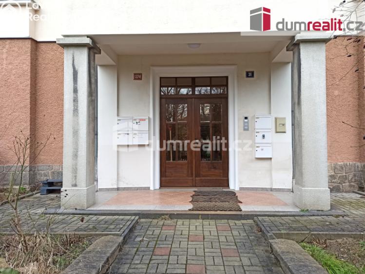 Pronájem bytu 1+KK Karlovy Vary, Bezručova 1374 č. 4