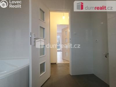 Pronájem bytu 2+1 Karlovy Vary, Lesní 255 č. 18