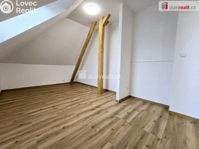 Pronájem bytu 3+KK Praha, V chaloupkách 338 č. 7