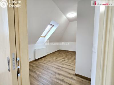 Pronájem bytu 3+KK Praha, V chaloupkách 338 č. 6