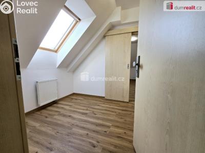 Pronájem bytu 3+KK Praha, V chaloupkách 338 č. 3