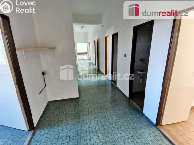 Prodej výrobní haly Uherčice č. 17