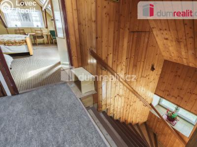 Prodej rodinného domu Loket č. 16