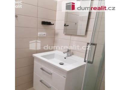 Pronájem bytu 2+1 Karlovy Vary, Janáčkova 719 č. 27