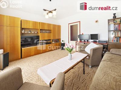 Prodej bytu 3+1 Chlumec, Alejní 271 č. 11