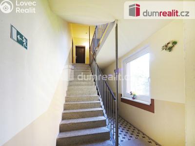 Prodej bytu 3+1 Chlumec, Alejní 271 č. 21