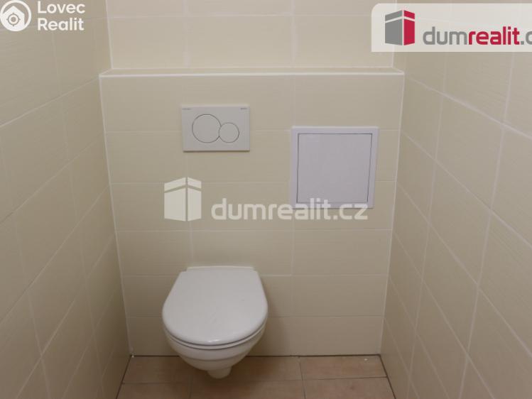 Pronájem obchodního prostoru Břeclav, náměstí T. G. Masaryka 46 č. 2