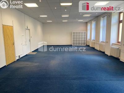 Pronájem obchodního prostoru Břeclav, náměstí T. G. Masaryka 46 č. 1