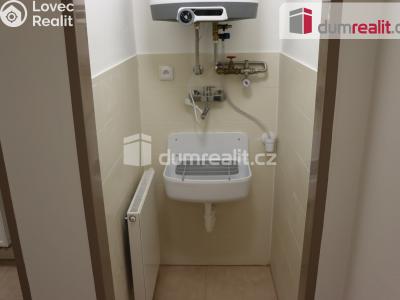 Pronájem obchodního prostoru Břeclav, náměstí T. G. Masaryka 46 č. 4