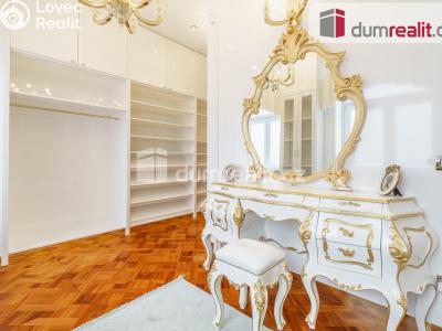 Prodej bytu 5+1 Karlovy Vary, nábřeží Jana Palacha 938 č. 19