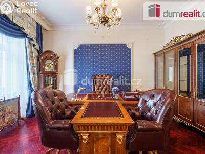 Prodej bytu 5+1 Karlovy Vary, nábřeží Jana Palacha 938 č. 5