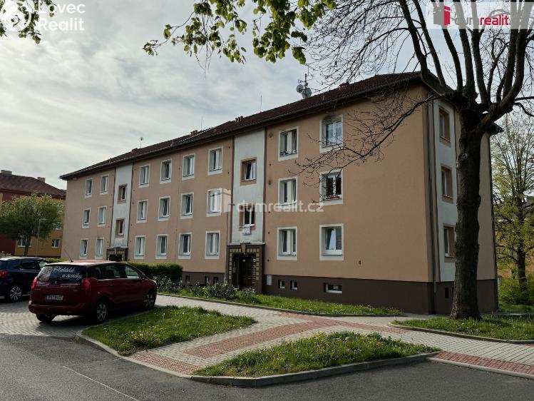 Prodej obchodního prostoru Ostrov, Borecká 890 č. 5