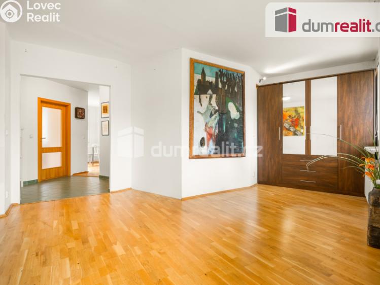 Prodej bytu 2+1 Praha, Kaplická 857 č. 6