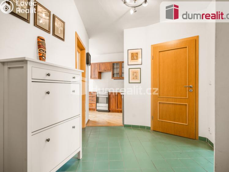 Prodej bytu 2+1 Praha, Kaplická 857 č. 11