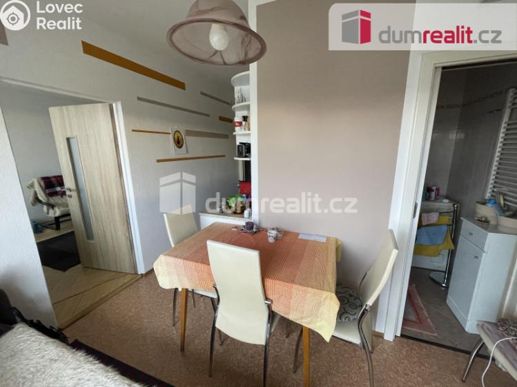 Pronájem bytu 1+1 Praha, Limuzská 528 č. 8