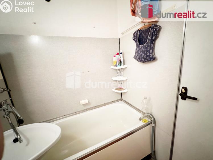 Pronájem bytu 2+1 Chlumec, Krokova 212 č. 5