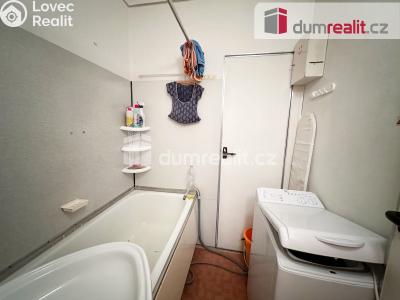 Pronájem bytu 2+1 Chlumec, Krokova 212 č. 6