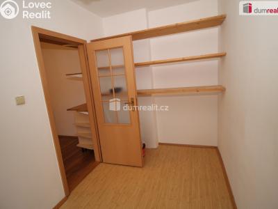 Prodej bytu 2+1 Cheb, Riegerova 1076 č. 3