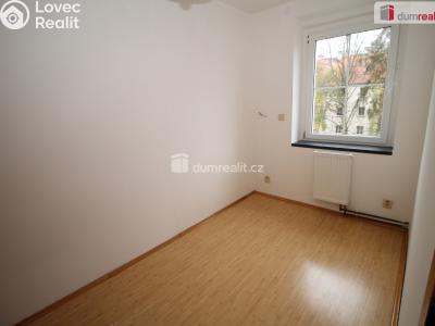 Prodej bytu 2+1 Cheb, Riegerova 1076 č. 12