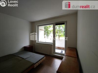 Pronájem bytu 2+1 Ostrov, Severní 1339 č. 16