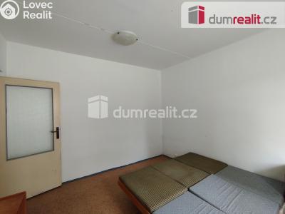 Pronájem bytu 2+1 Ostrov, Severní 1339 č. 17