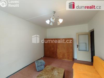 Pronájem bytu 2+1 Ostrov, Severní 1339 č. 20