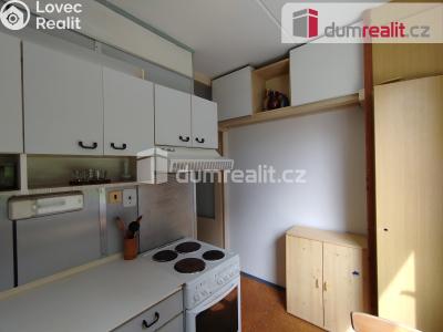 Pronájem bytu 2+1 Ostrov, Severní 1339 č. 27