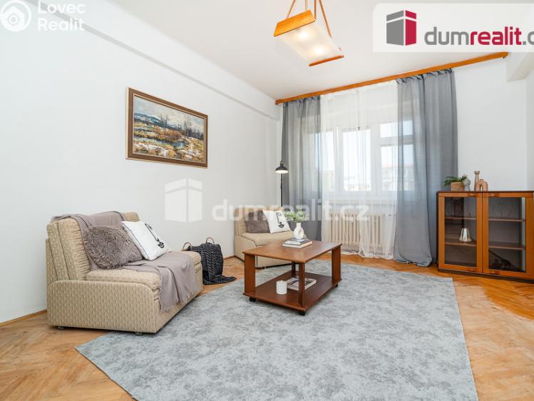 Prodej bytu 3+1 Praha, U svobodárny 1070 č. 1
