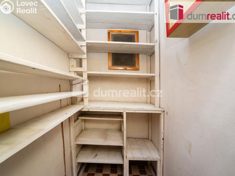 Prodej bytu 3+1 Praha, U svobodárny 1070 č. 19