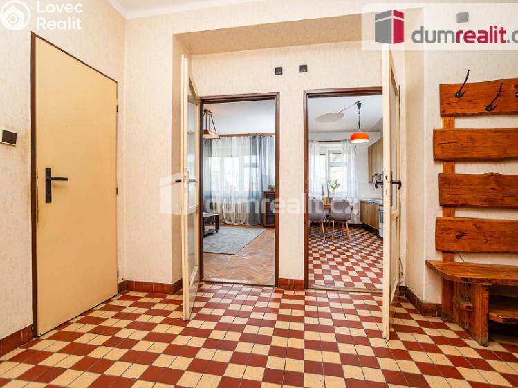 Prodej bytu 3+1 Praha, U svobodárny 1070 č. 22