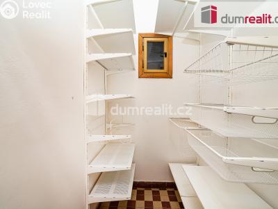 Prodej bytu 3+1 Praha, U svobodárny 1070 č. 16