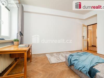 Prodej bytu 3+1 Praha, U svobodárny 1070 č. 12