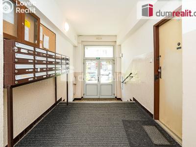 Prodej bytu 3+1 Praha, U svobodárny 1070 č. 28