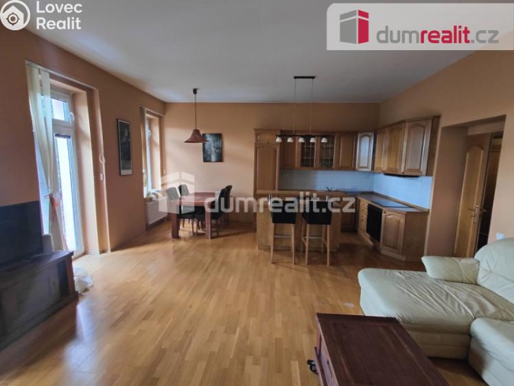 Pronájem bytu 2+KK Praha, Holandská 365 č. 4