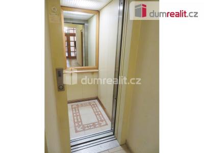 Pronájem bytu 2+KK Praha, Holandská 365 č. 23