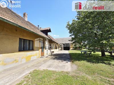 Prodej rodinného domu Tišice, U kapličky 26 č. 21