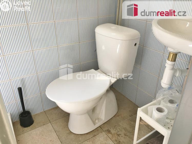 Prodej chaty Praha, Za sokolovnou 1284/9a č. 5