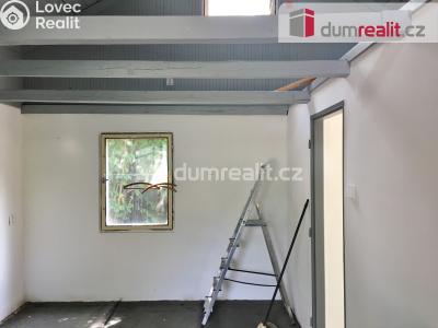 Prodej chaty Praha, Za sokolovnou č. 7