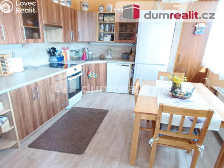 Prodej bytu 3+1 Benešov nad Ploučnicí, Sídliště 657 č. 2