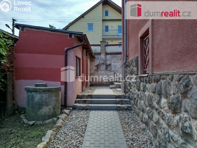 Pronájem bytu 1+1 Karlovy Vary, Lesní 232 č. 5