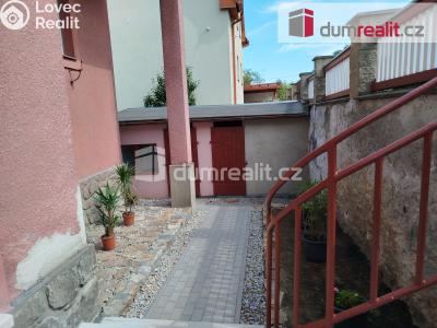 Pronájem bytu 1+1 Karlovy Vary, Lesní 232 č. 3