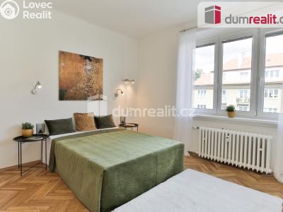 Prodej bytu 3+1 Praha, Čimická 1003 č. 8