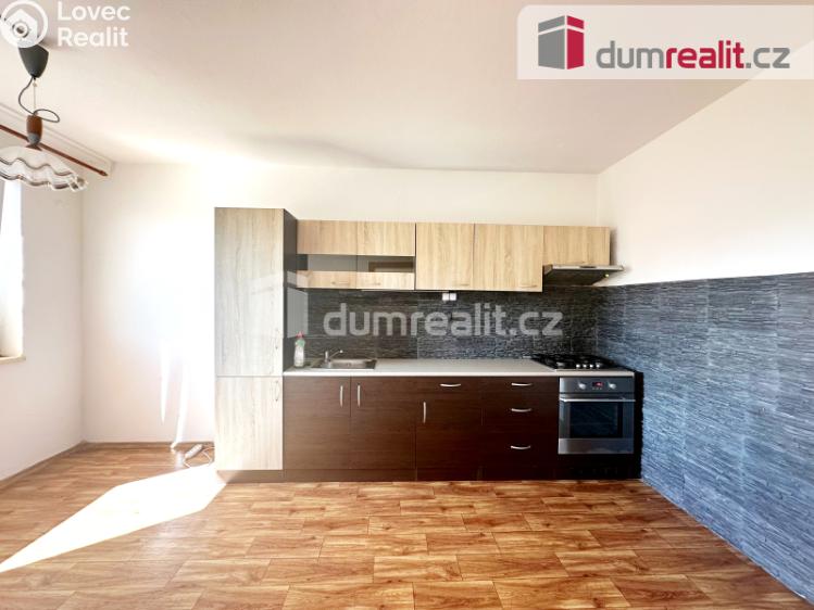 Pronájem bytu 3+1 Ústí nad Labem, Poláčkova 3245 č. 1