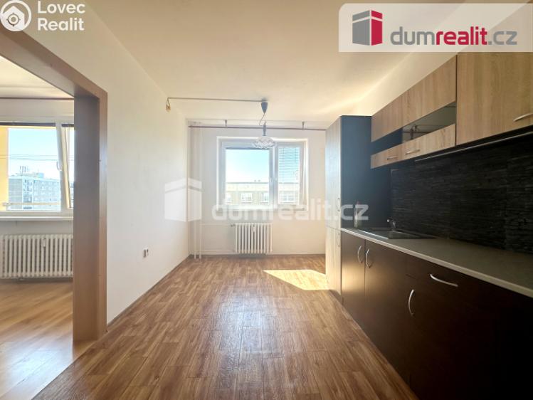 Pronájem bytu 3+1 Ústí nad Labem, Poláčkova 3245 č. 2