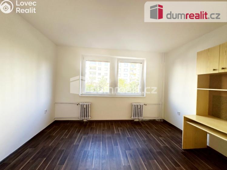 Pronájem bytu 3+1 Ústí nad Labem, Poláčkova 3245 č. 4