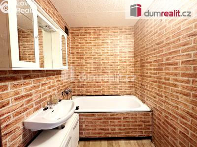 Pronájem bytu 3+1 Ústí nad Labem, Poláčkova 3245 č. 7