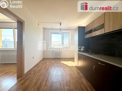 Pronájem bytu 3+1 Ústí nad Labem, Poláčkova 3245 č. 2