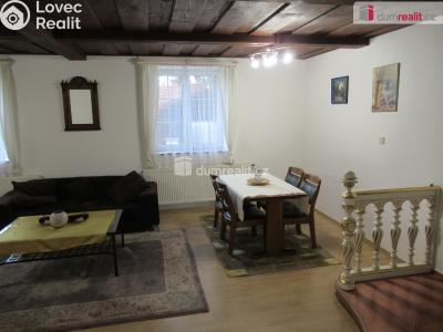 Pronájem rodinného domu Praha, Požárnická 441 č. 9