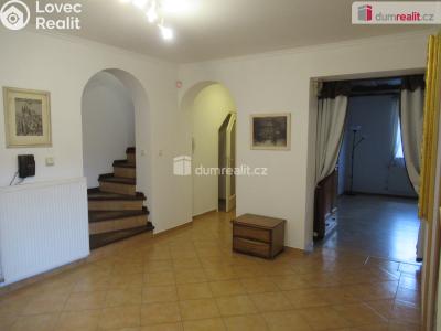 Pronájem rodinného domu Praha, Požárnická 441 č. 27