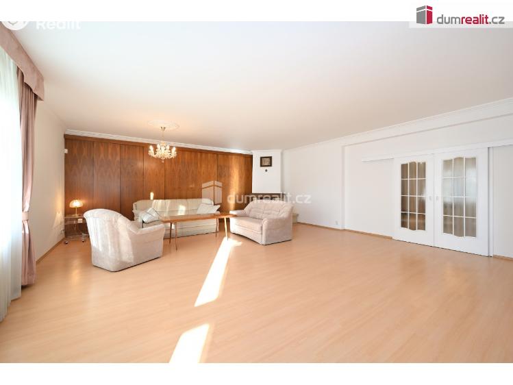 Prodej bytu 3+1 Praha, náměstí Josefa Machka 1218 č. 6